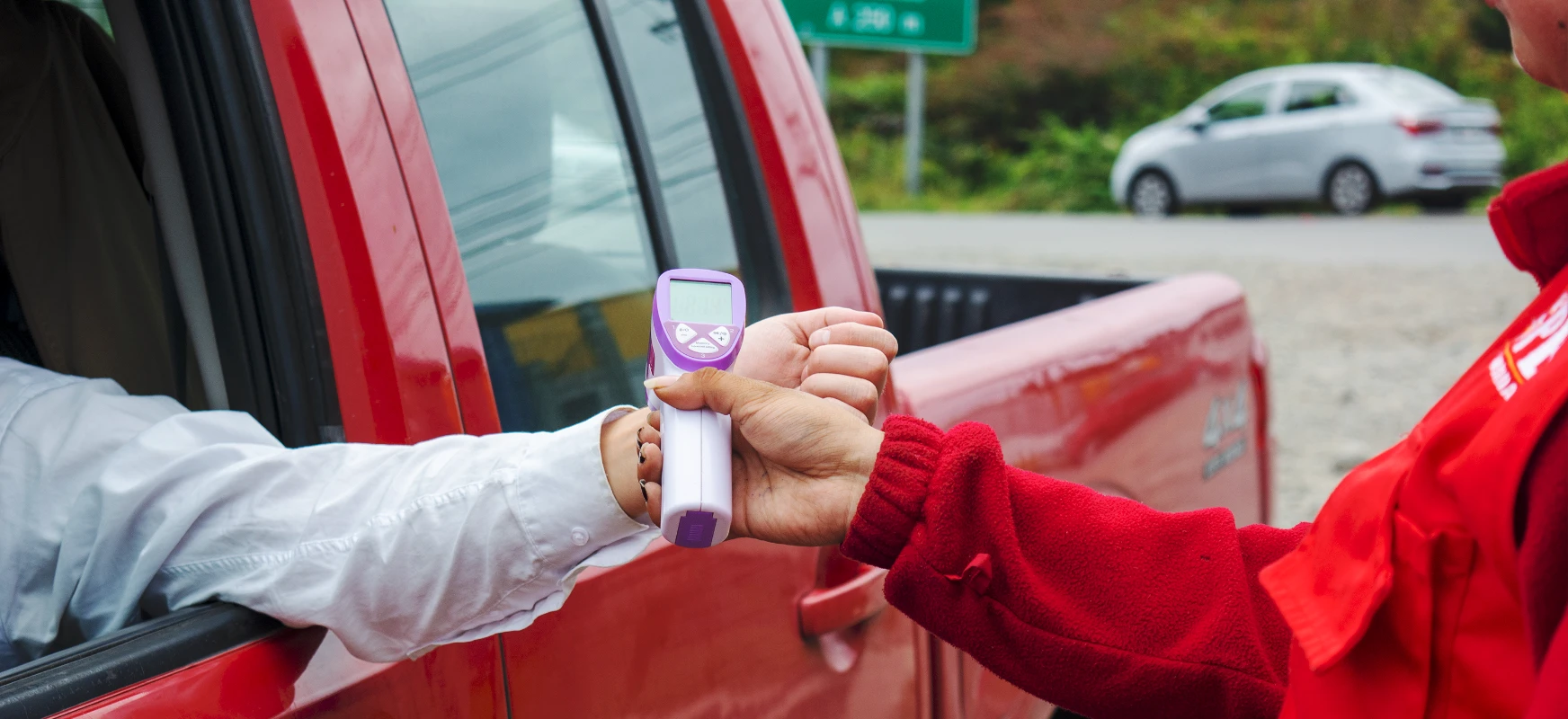 Control de temperatura, seguridad privada en portería